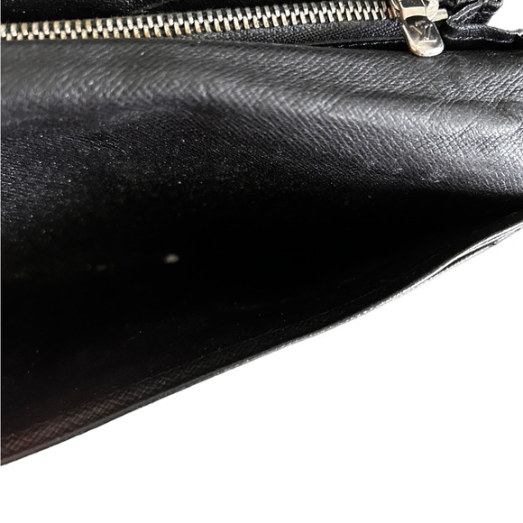 Louis Vuitton Black Taiga Brazza Bifold Long Wallet - Picture 12 of 16